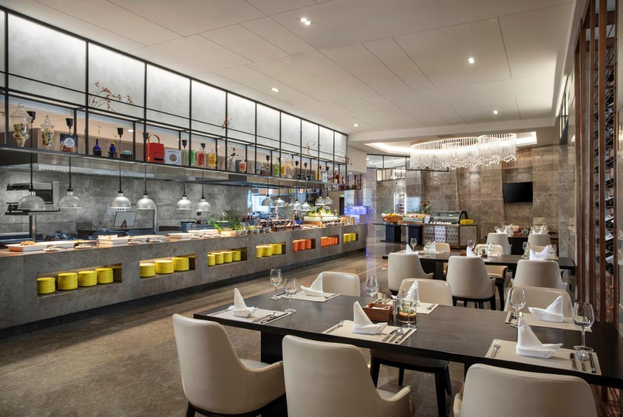 Kunming Huiyue Wyndham Hotel Kültér fotó